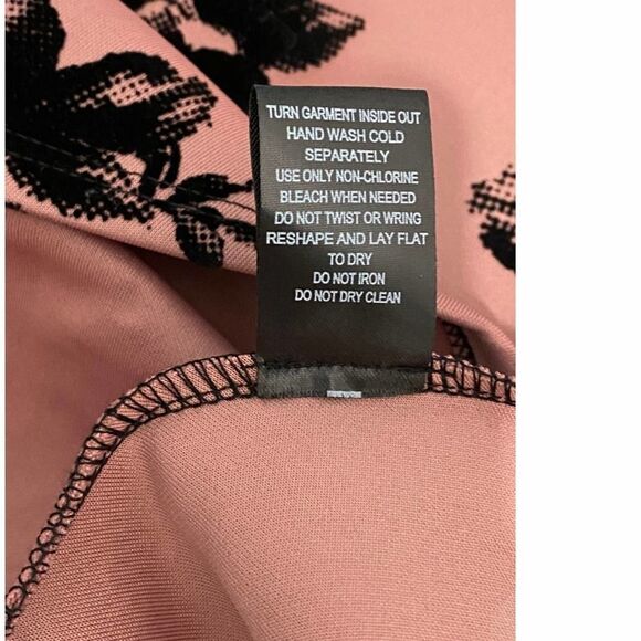 Trixxi Floral‎ Velvet Mesh Velvet Dress Pink 2X Plus - Picture 11 of 13